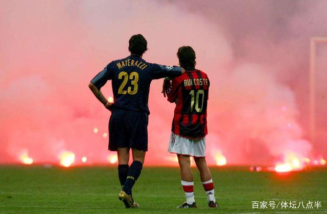 伤愈归来！阿方索·戴维斯时隔262天后重回拜仁大名单