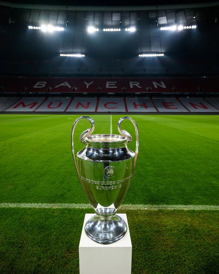 雷克瑟姆CEO：埃里克森经纪人最初以为我们想签球员拍纪录片（雷克瑟姆CEO称：埃里克森经纪人起初误以为我们签他是为了拍纪录片）