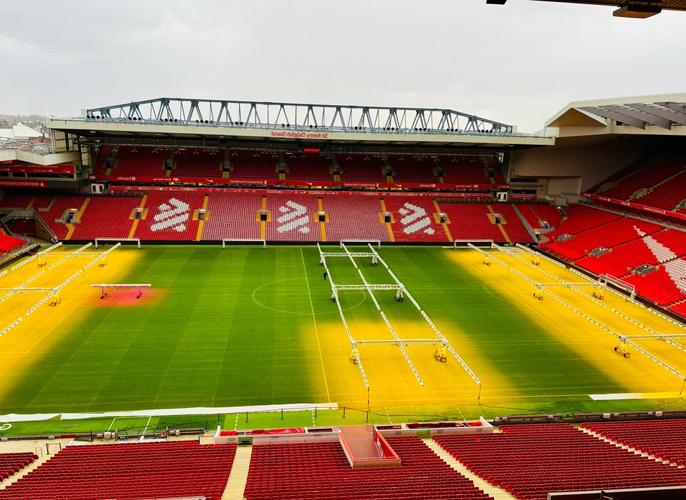 凯莱赫：萨拉赫真的很努力，他总是第一个来健身房的人（凯莱赫：萨拉赫勤奋自律，总是最早报到健身房）