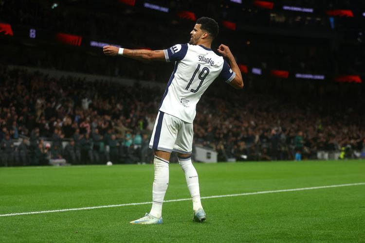 打入制胜进球，官方：阿马德当选科特迪瓦1-0莫桑比克全场最佳（阿马德绝杀建功，获评科特迪瓦1-0莫桑比克全场最佳）