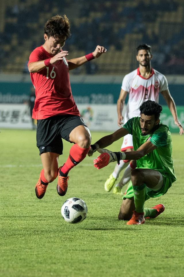 阿迪达斯官方：22款2026年国家队球衣将于11月6日开始发售（阿迪达斯官宣：2026年国家队22款球衣将于11月6日开售）