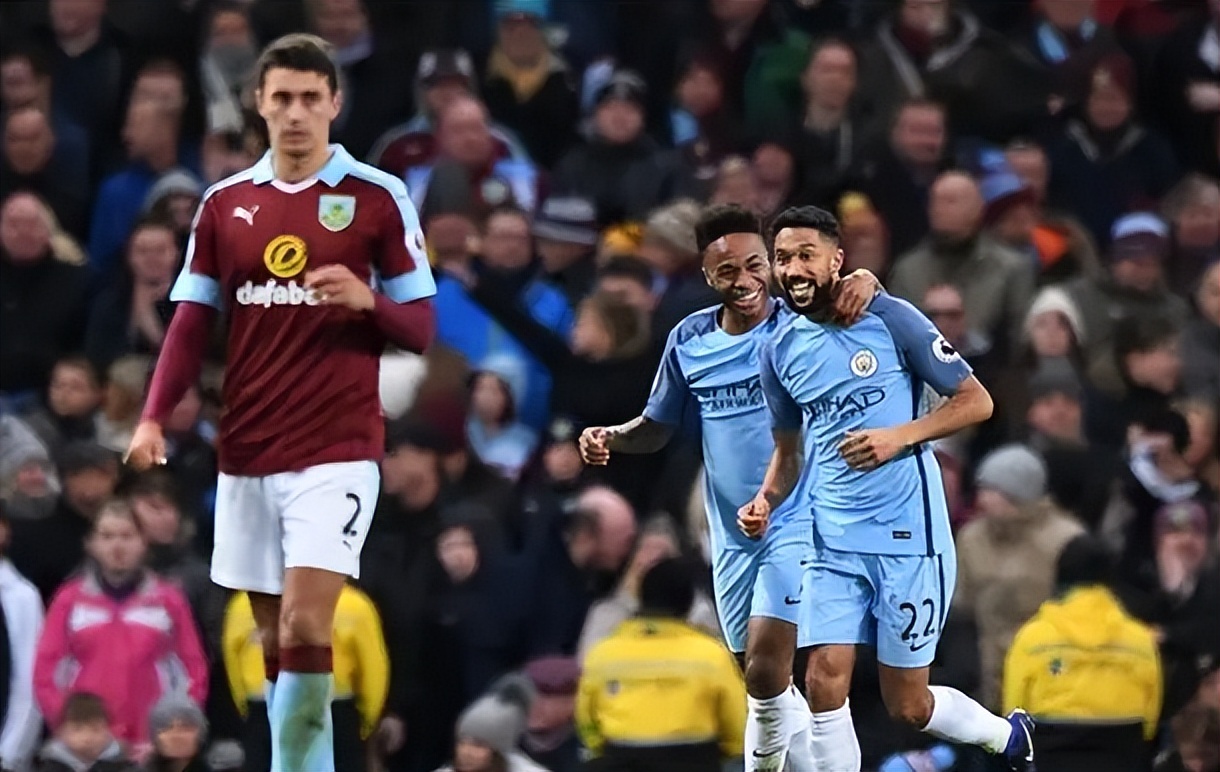 国足12年12大时刻：长沙保卫战、奇迹逃生、全村希望在列（国足12年12个高光时刻：长沙之战、奇迹逃生与全村希望尽收其中）