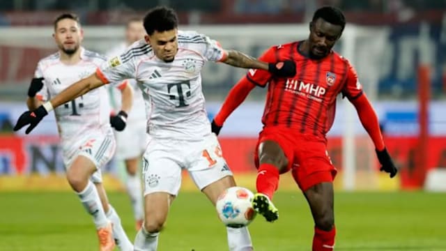 快船全队5人得分上双&终止五连败，战绩反超国王升至西部第13（快船五将得分上双止住五连败，反超国王升至西部第13）