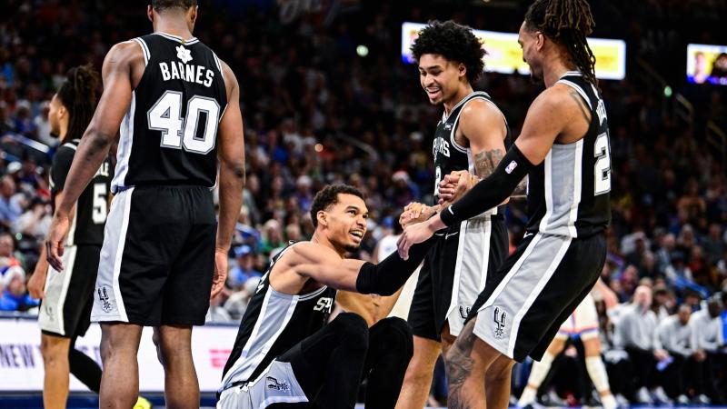 力压萨卡和哈兰德，官方：埃基蒂克当选第16轮英超最佳球员（英超第16轮最佳出炉：埃基蒂克当选，击败萨卡与哈兰德）