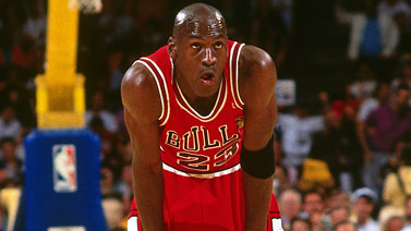 范晓冬：贺一然玷污了亚泰17号，亚泰老领导曾说降级哪也别去（范晓冬谈贺一然与亚泰17号：老领导曾言降级也别走）