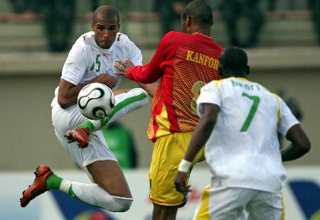 中超赛季最佳比赛候选：两回合京鲁大战在列（中超赛季最佳比赛候选出炉：京鲁两回合对决入围）