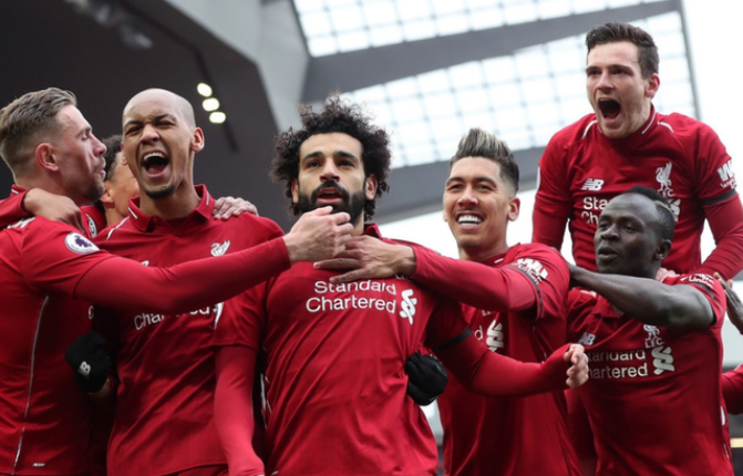 德转33岁+球员身价前10：萨拉赫4500万第1，梅西第7，C罗第9（德转33岁以上球员身价TOP10：萨拉赫4500万居首，梅西第7，C罗第9）