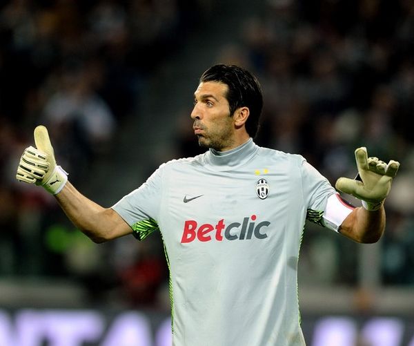 此次未入选法国队身价前10：登贝莱领衔，楚阿梅尼、约罗在列（法国队本期落选身价TOP10：登贝莱领跑，楚阿梅尼、约罗上榜）