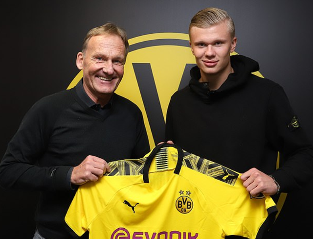 完成国家队首秀，帕尼切利：能亲眼见到梅西，真的太美好了（国家队首秀达成，帕尼切利：能近距离见到梅西，太美妙了）